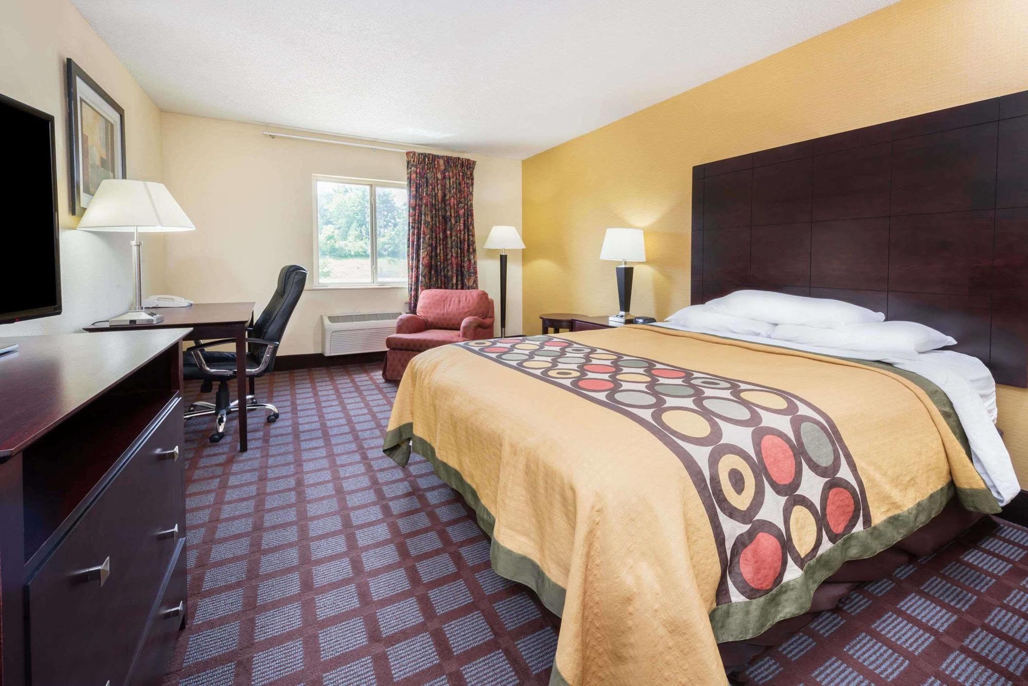 Super 8 By Wyndham Bloomington University Area Экстерьер фото